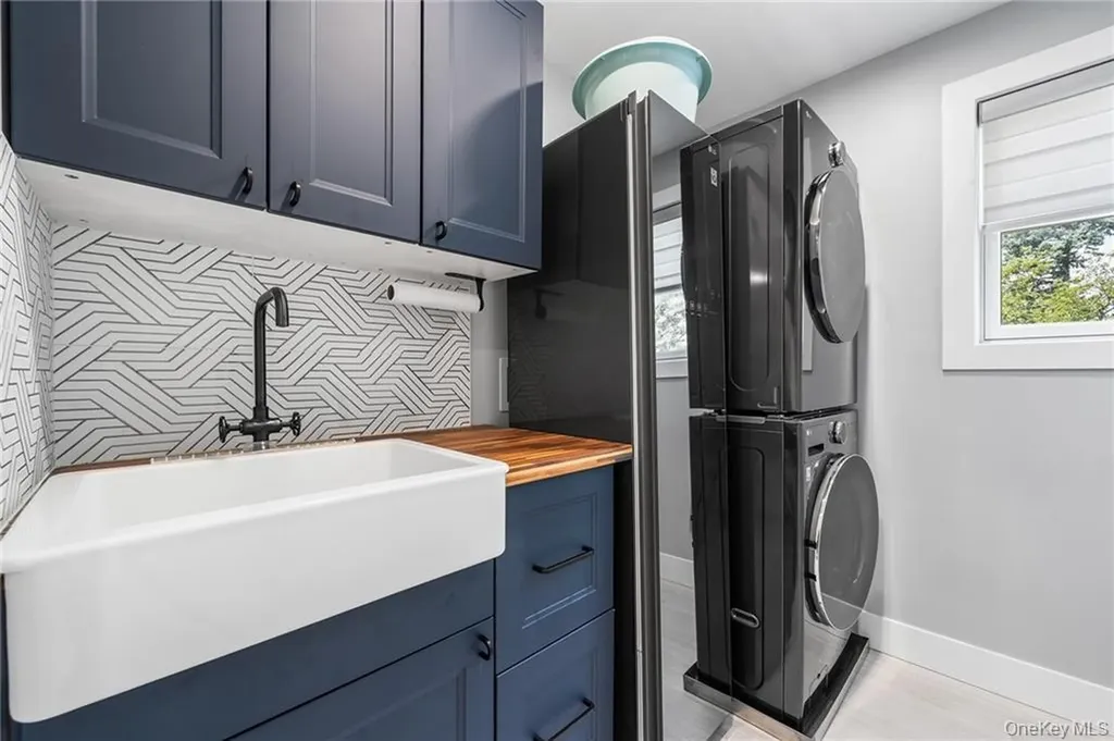 4037 Jean Avenue Bethpage NY 11714