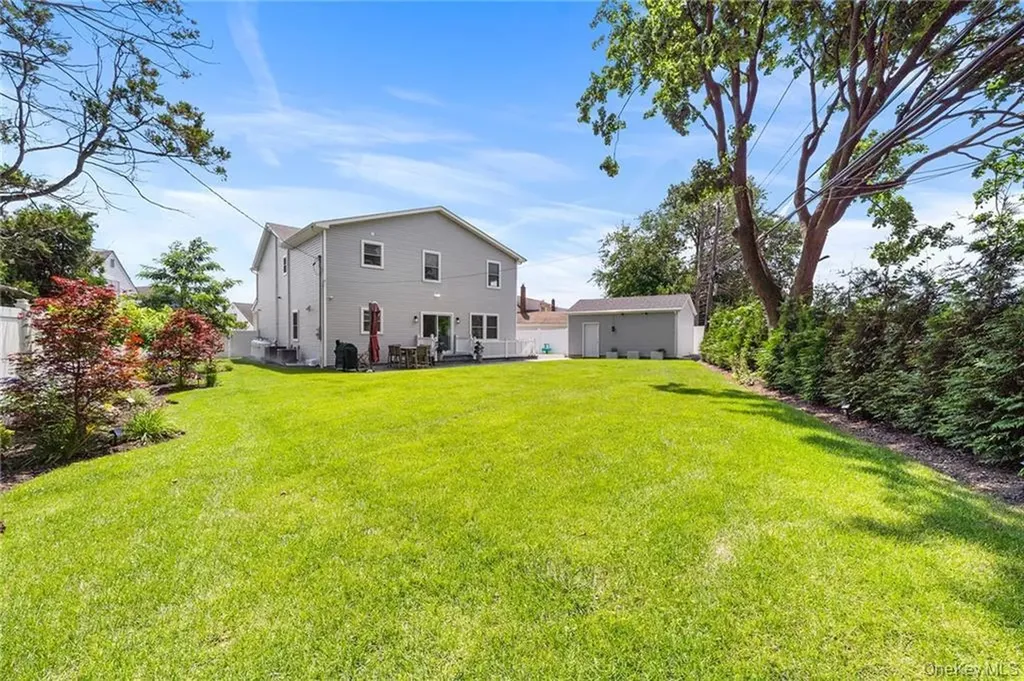 4037 Jean Avenue Bethpage NY 11714