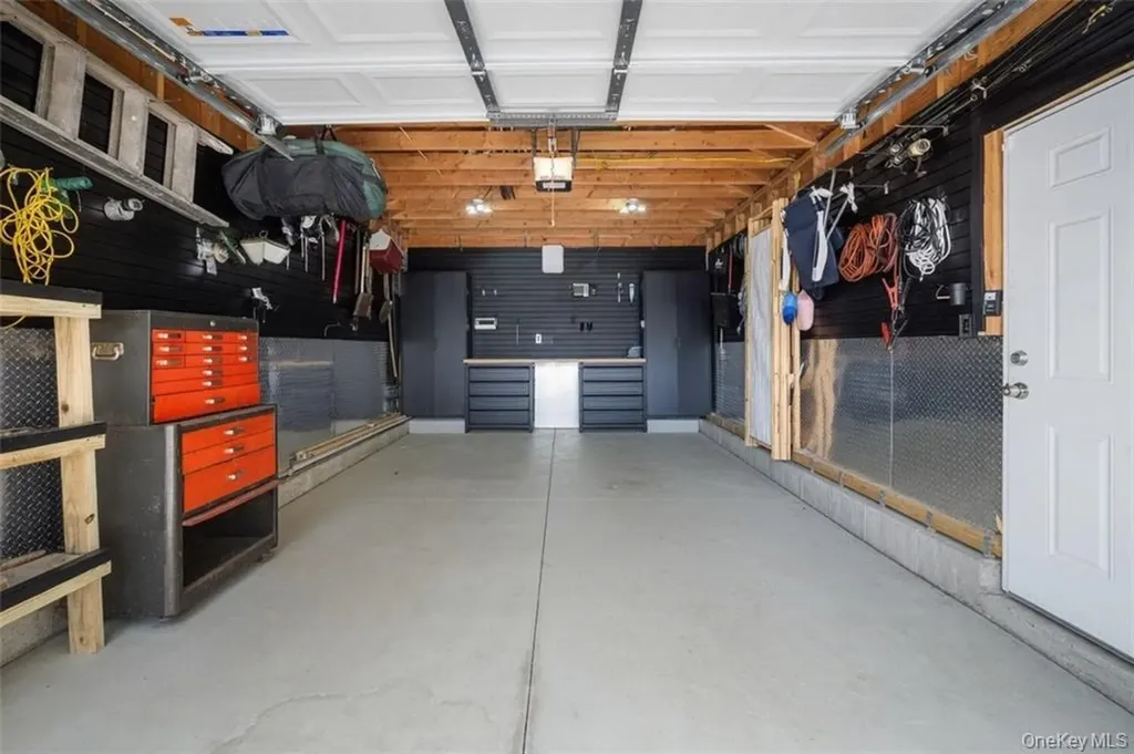 4037 Jean Avenue Bethpage NY 11714