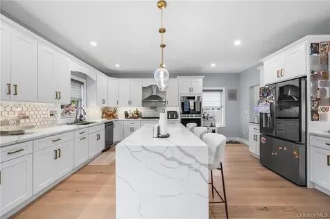 4037 Jean Avenue Bethpage NY 11714