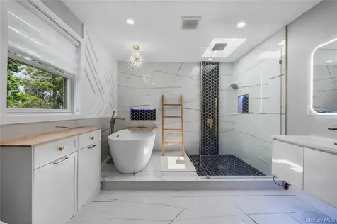 4037 Jean Avenue Bethpage NY 11714