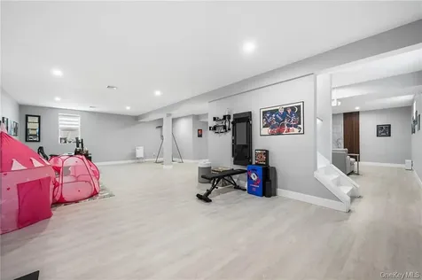 4037 Jean Avenue Bethpage NY 11714