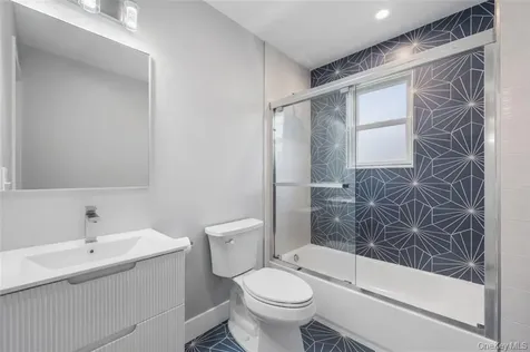 4037 Jean Avenue Bethpage NY 11714