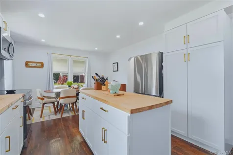 26 Ziegler Avenue Poughkeepsie NY 12603