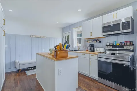 26 Ziegler Avenue Poughkeepsie NY 12603