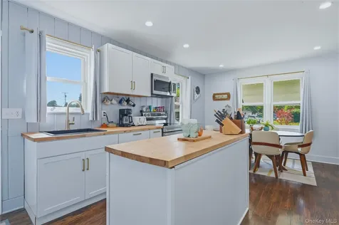 26 Ziegler Avenue Poughkeepsie NY 12603