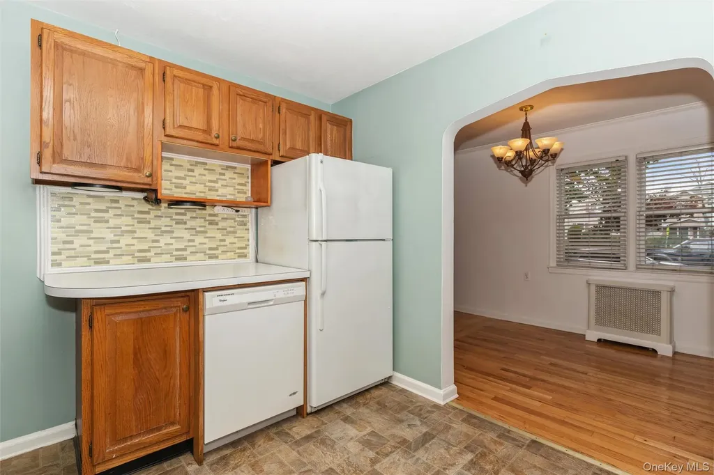 1493 New Hyde Park Drive New Hyde Park NY 11040