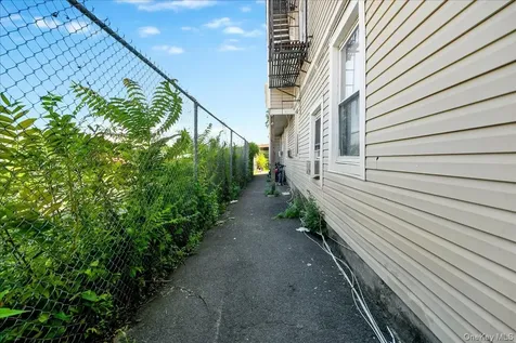 28 Clinton Street Tarrytown NY 10591