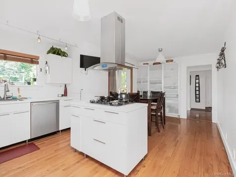 35 Barnard Road New Rochelle NY 10801