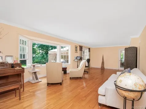 35 Barnard Road New Rochelle NY 10801