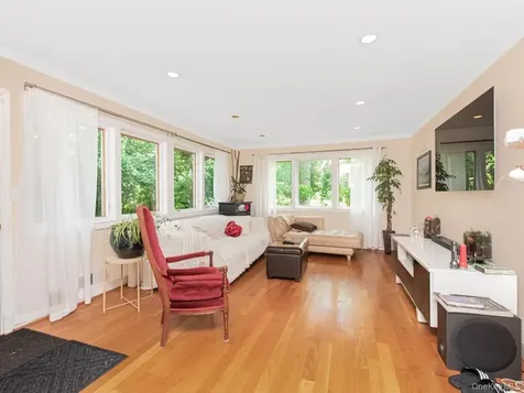 35 Barnard Road New Rochelle NY 10801