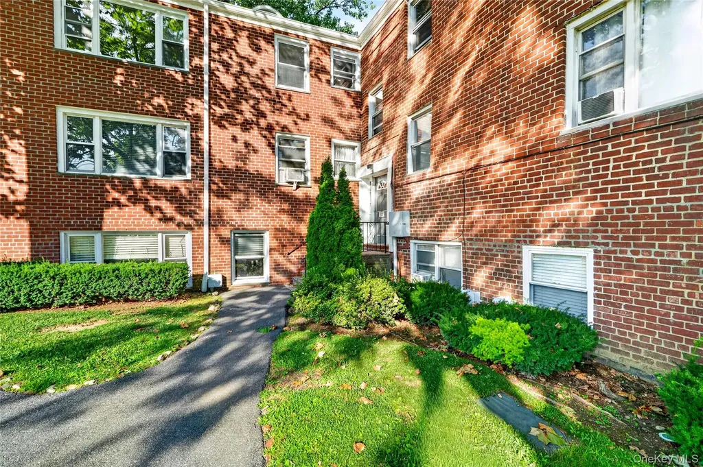 2 Soundview Avenue White Plains NY 10606