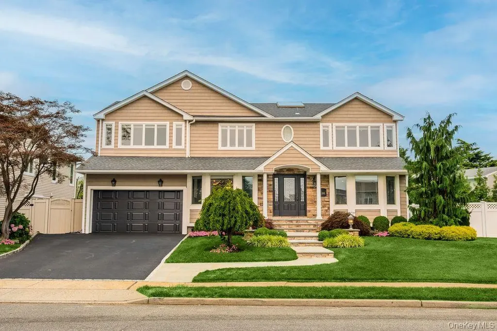 3343 Seawane Drive Merrick NY 11566