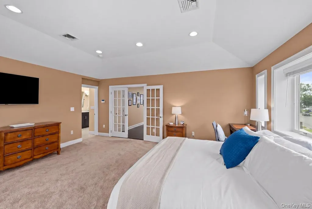 3343 Seawane Drive Merrick NY 11566