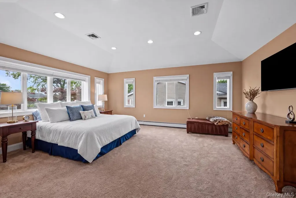 3343 Seawane Drive Merrick NY 11566