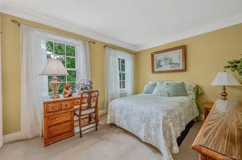 15 Dogwood Hill Brookville NY 11545