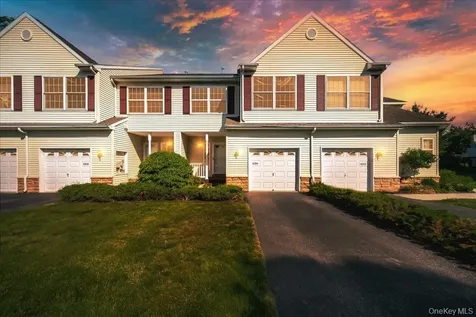6204 High Ridge Court Wappingers Falls NY 12590