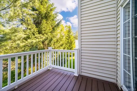 6204 High Ridge Court Wappingers Falls NY 12590
