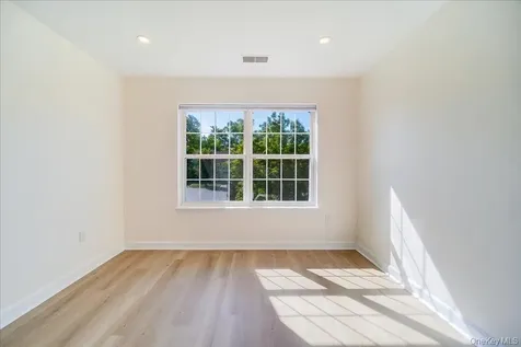 6204 High Ridge Court Wappingers Falls NY 12590