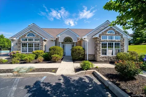 6204 High Ridge Court Wappingers Falls NY 12590
