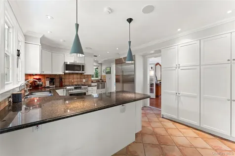 2 Dellwood Road Bronxville NY 10708