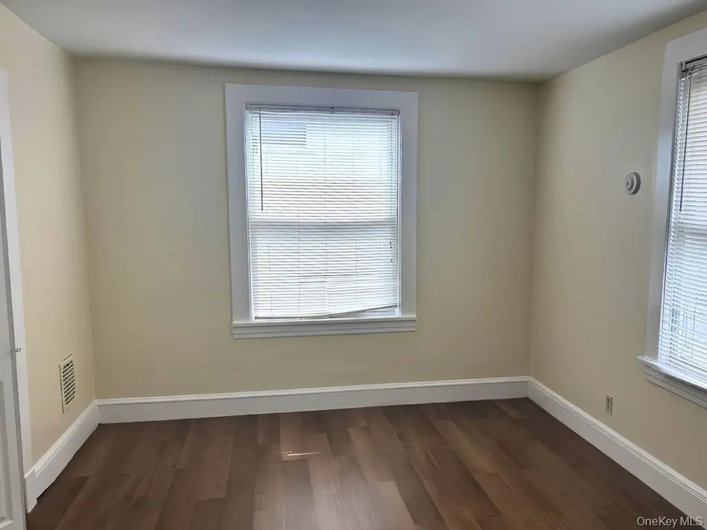 5 Myrtle Street White Plains NY 10606