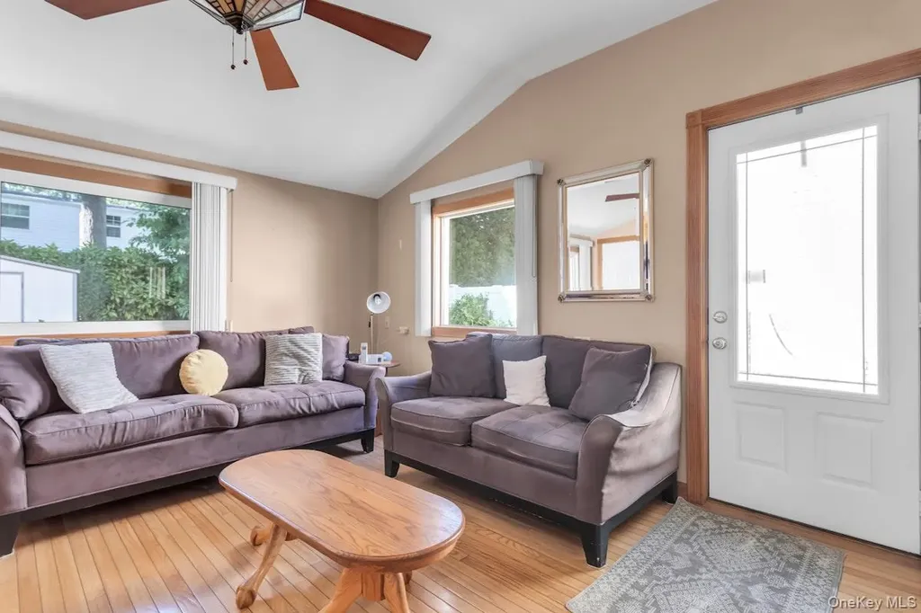 181 Woodbine Avenue Merrick NY 11566