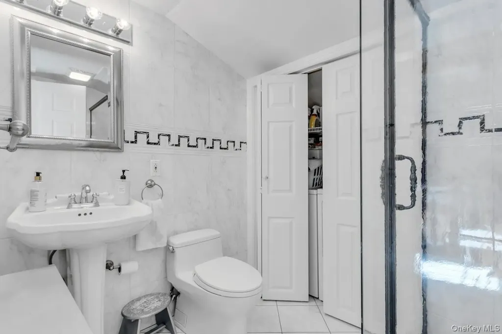 181 Woodbine Avenue Merrick NY 11566