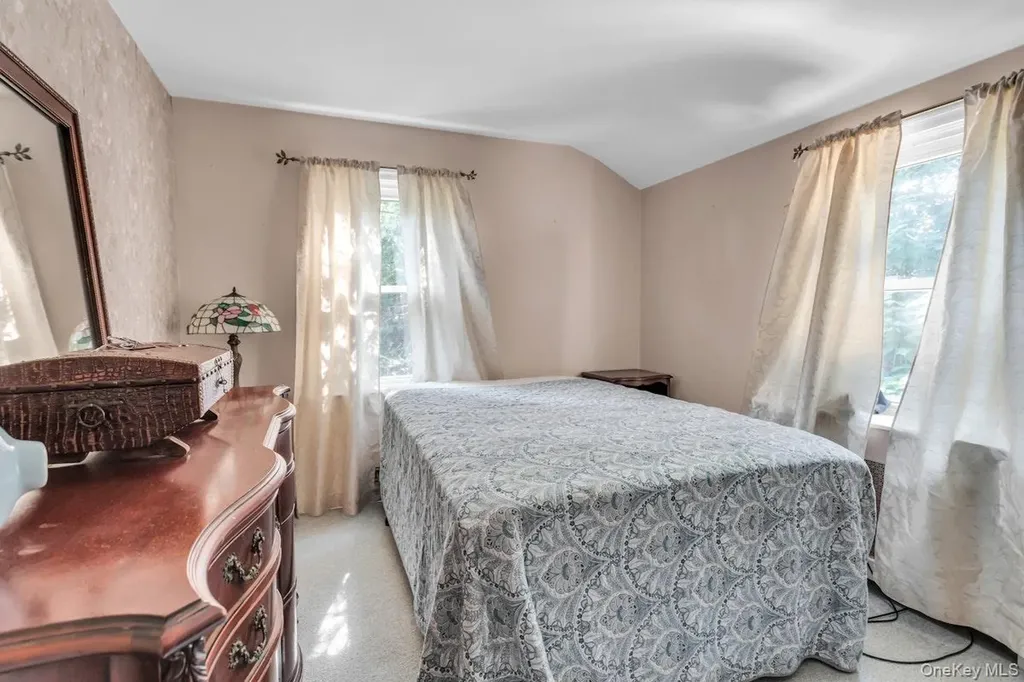 181 Woodbine Avenue Merrick NY 11566