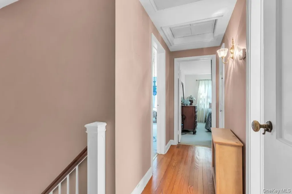 181 Woodbine Avenue Merrick NY 11566