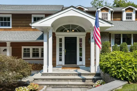 8 Seymour Place W Armonk NY 10504
