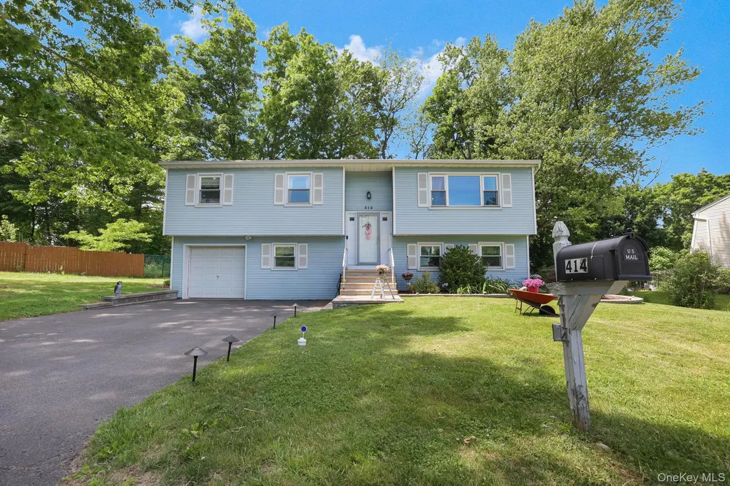 414 Philo Street New Windsor NY 12553