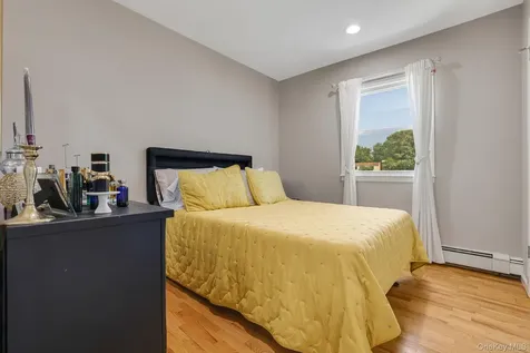 414 Philo Street New Windsor NY 12553