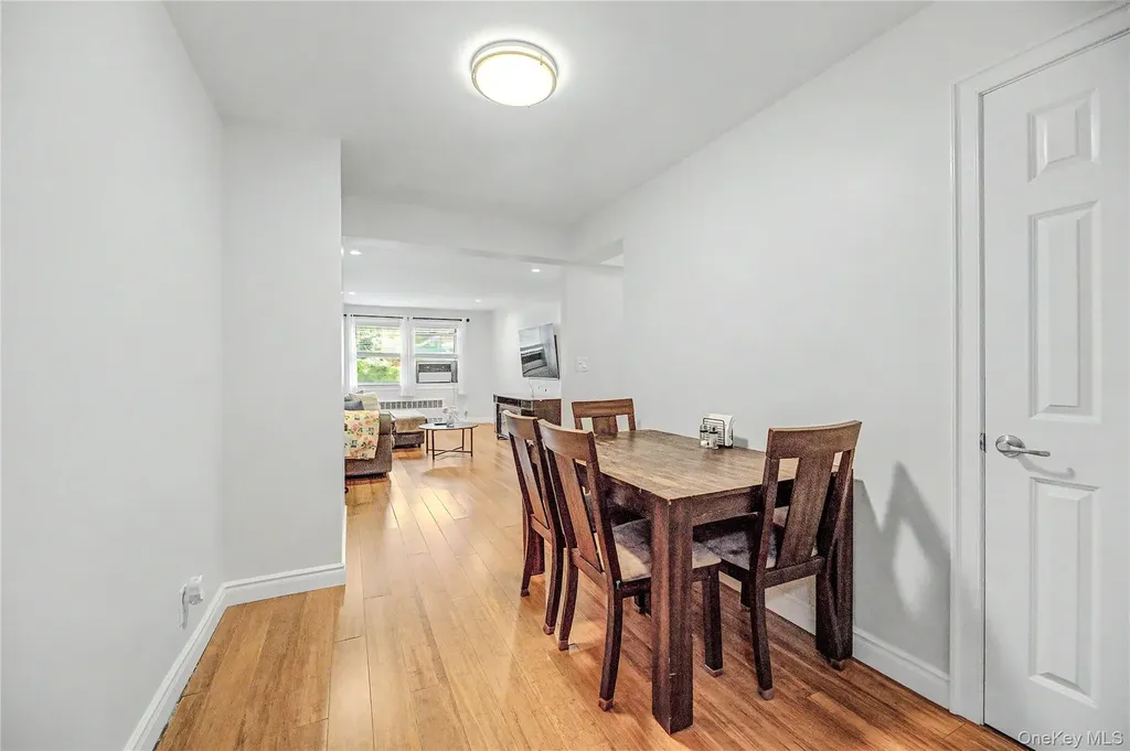 682 Tuckahoe Road Yonkers NY 10710
