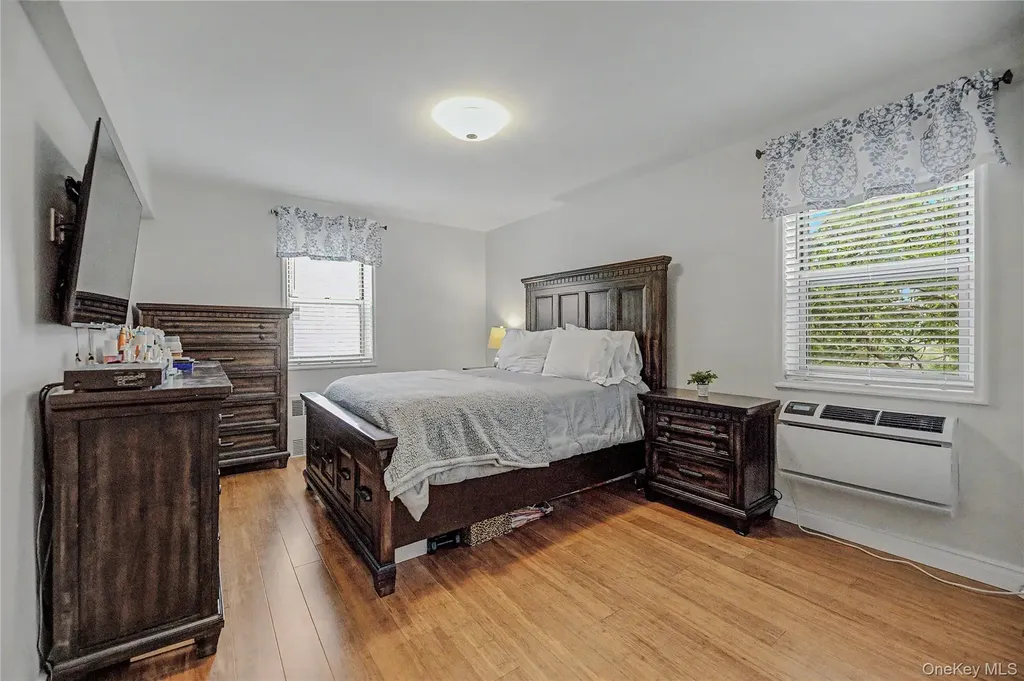 682 Tuckahoe Road Yonkers NY 10710