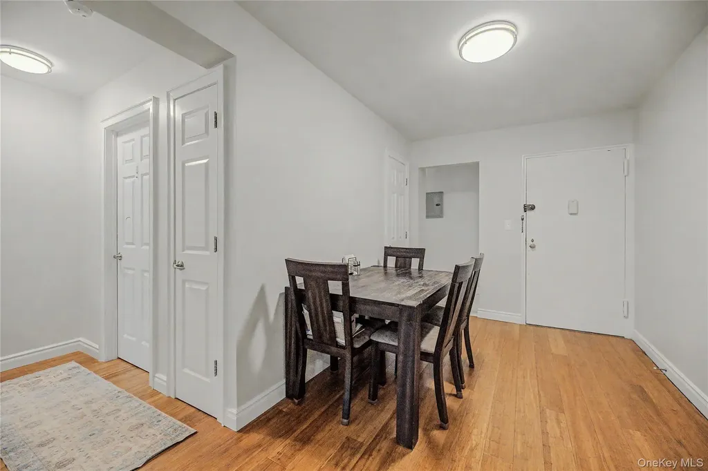 682 Tuckahoe Road Yonkers NY 10710