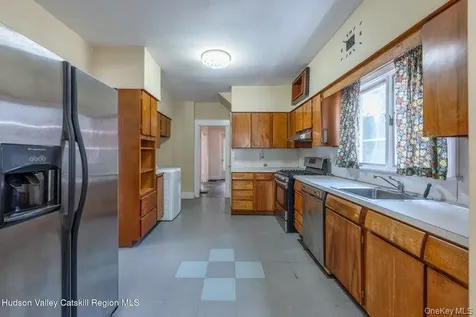 288 Washington Avenue Kingston NY 12401
