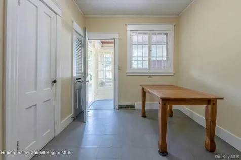 288 Washington Avenue Kingston NY 12401