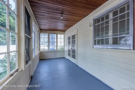 288 Washington Avenue Kingston NY 12401