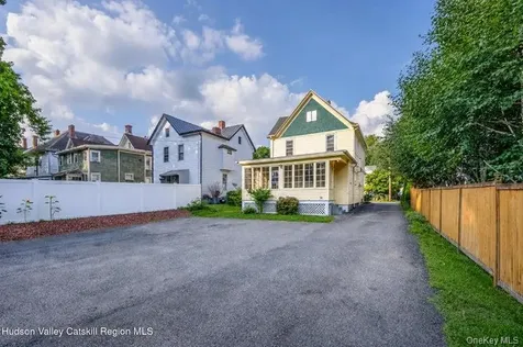 288 Washington Avenue Kingston NY 12401