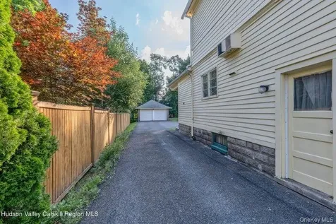 288 Washington Avenue Kingston NY 12401