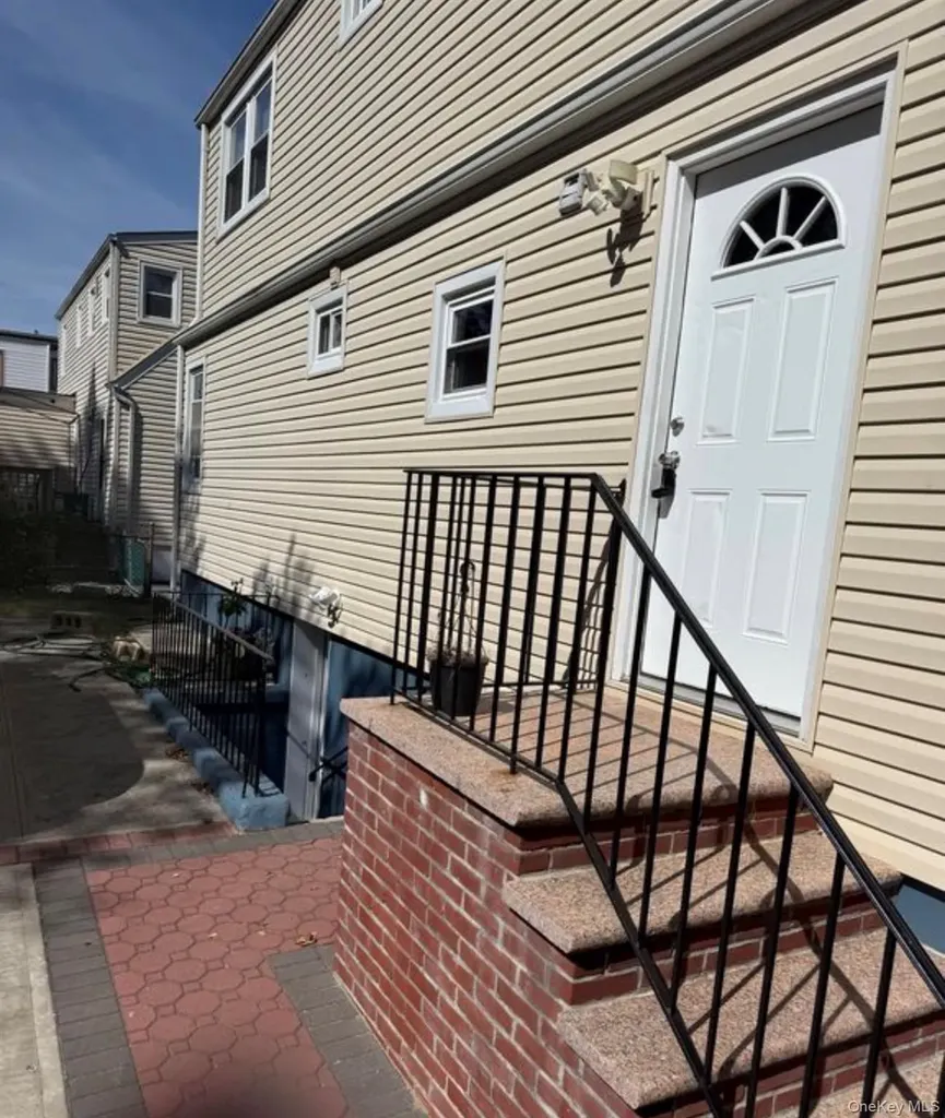 134 Scranton Avenue Lynbrook NY 11563