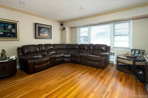 17 Joludow Drive Massapequa Park NY 11762