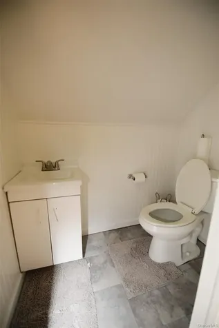 20 Riverview Court Ossining NY 10562