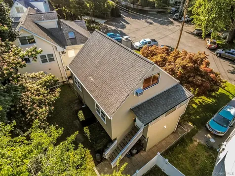 20 Riverview Court Ossining NY 10562