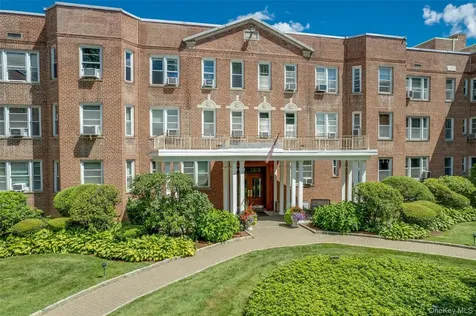2 Overlook Road White Plains NY 10605