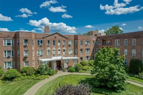 2 Overlook Road White Plains NY 10605