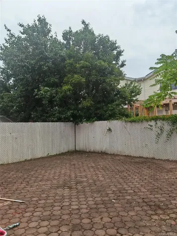 558 Eltingville Boulevard Staten Island NY 10312
