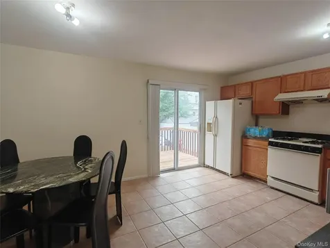 558 Eltingville Boulevard Staten Island NY 10312