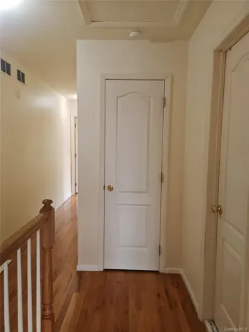 558 Eltingville Boulevard Staten Island NY 10312